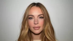 Lindsay Lohan Tratamiento Sculptra FACEUP CLINICS